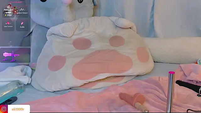 XXX chat uživo modela HollyJorda