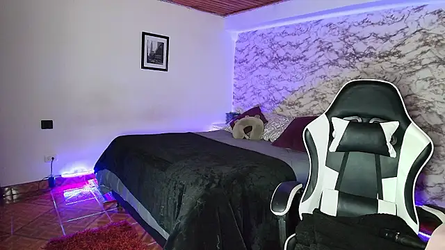 Camila_IRoose: απευθείας συνομιλία ΧΧΧ