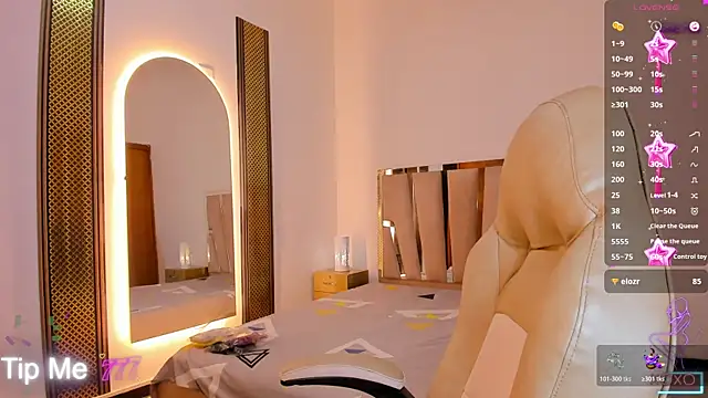 NoaMalak7: απευθείας συνομιλία ΧΧΧ