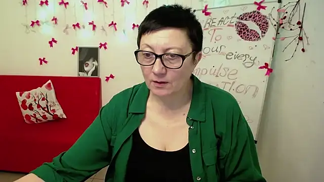 Czat XXX na żywo – EmilyL0ve