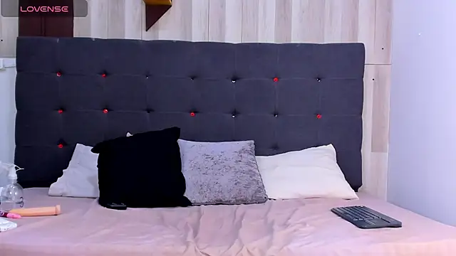 Chat +18 de GabyRouge ao vivo