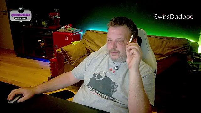 SwissDadbod Live XXX-Chat