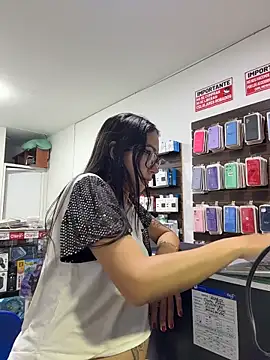 pregnant_sofii18: онлайн-секс-чат