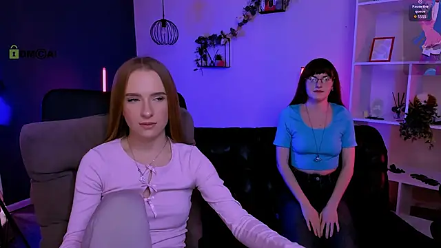 doll_vey élő XXX-chatje