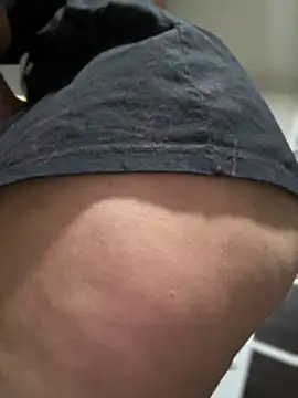 Chat XXX en directo de Mila_Morgan