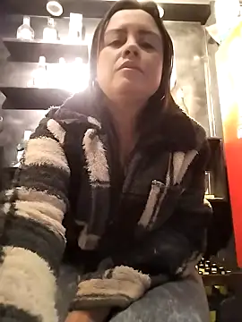 karlagiraldo198 – Naživo XXX chat