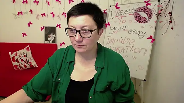 EmilyL0ve – Live XXX-chat