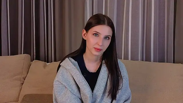 KerstinMaynor Chat XXX live