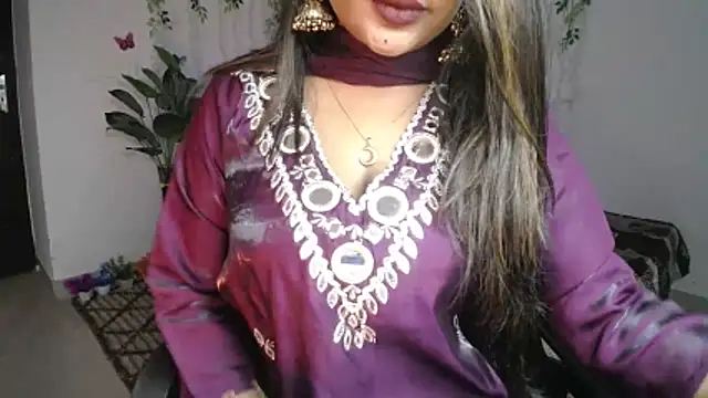 Naughtyy_stripgirl Live XXX-Chat