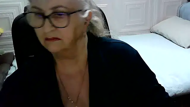 LolkaAlyss: онлайн-секс-чат