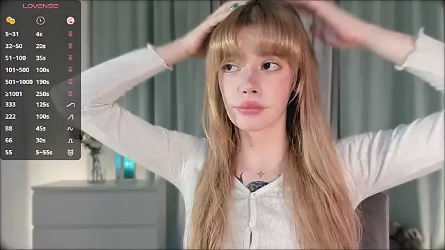 boobsybootie 现场XXX聊天