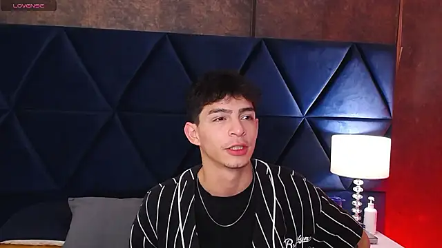 Logan_Woods 웹캠 쇼