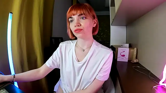 olivka-flower élő XXX-chatje