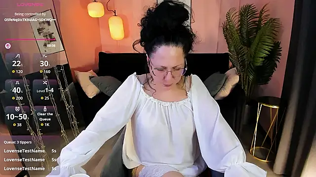 Chat +18 de Anita_Muse ao vivo