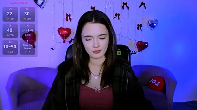 دردشة liana_kisses الجنسية المباشرة