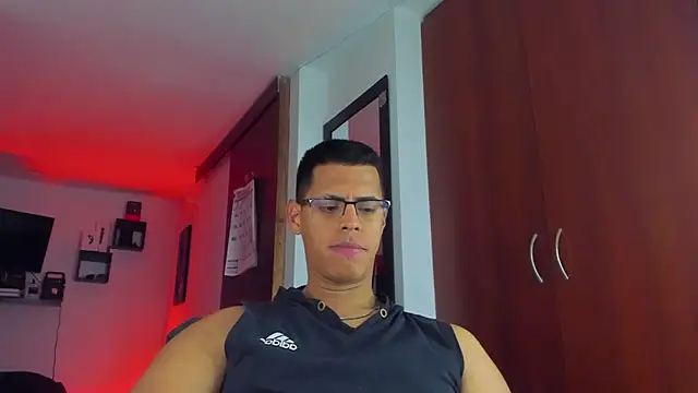 _John_Boy_: онлайн-секс-чат