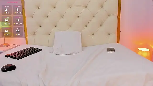 Lia_Latte 即時 XXX 聊天