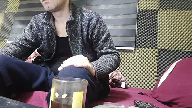 XXX chat uživo modela Arabeyes