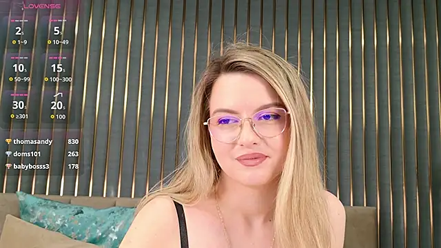 BeatriceHaze's Live XXX Chat