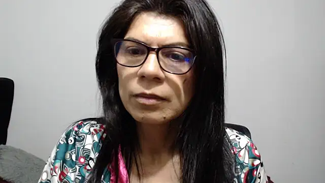 دردشة abrilsex23 الجنسية المباشرة