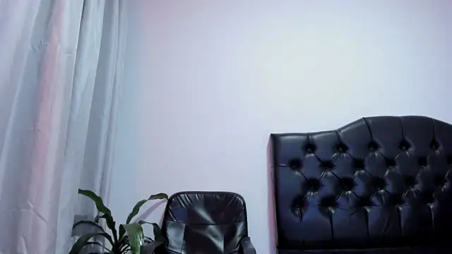 XXX chat uživo modela doublefun24