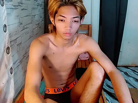 addicted_to_alex's Webcam Show