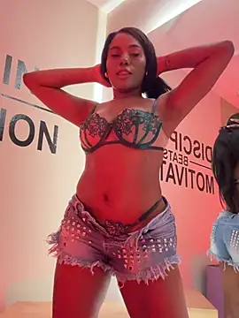 Zoe-Carter 即時 XXX 聊天