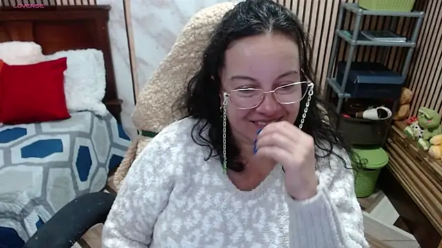 Sonialorens_ 即時 XXX 聊天