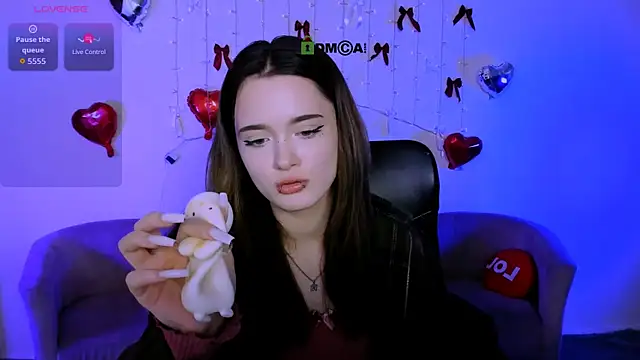 XXX chat uživo modela liana_kisses