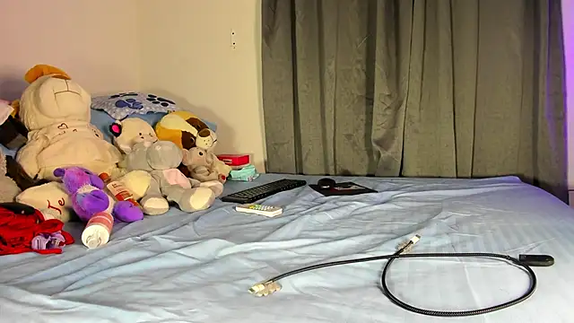 vennuss19: онлайн-секс-чат