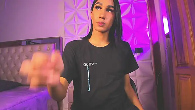 Miss_ElektraNova – Kamerová šou