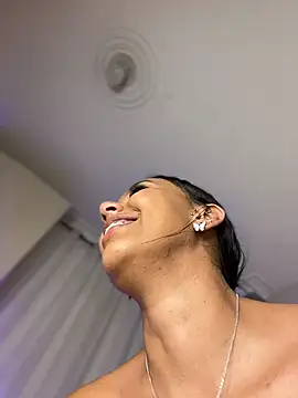 MiilaBlake's Webcam Show