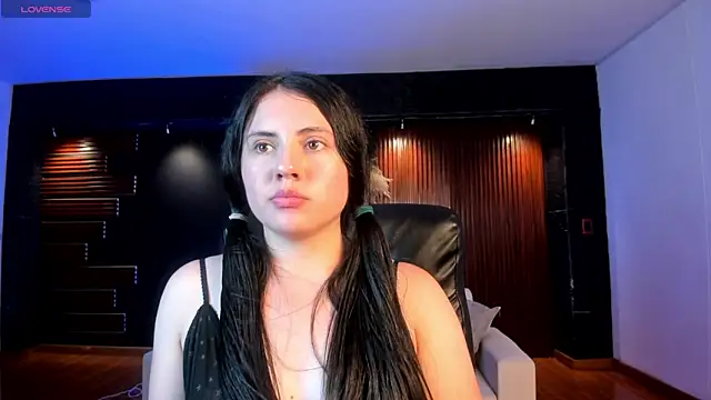 Czat XXX na żywo – Alicee_Broownn