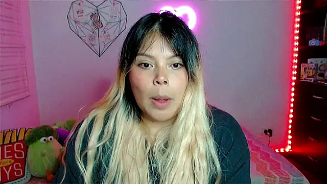 Chat XXX Live EllieMoonX