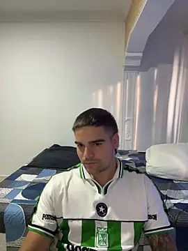 Chat +18 de Teodoro2000xxx ao vivo