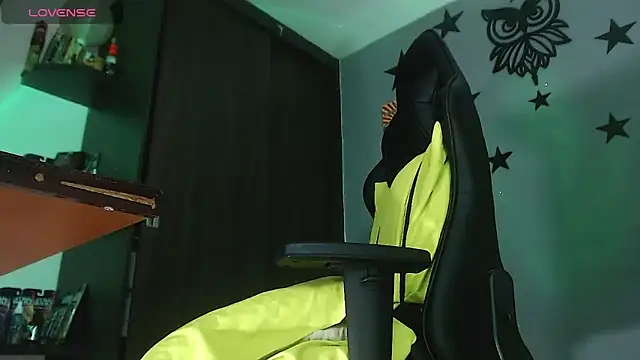 justincs' Live XXX Chat