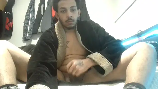 Pokazy przed kamerką – bigdickjojo69