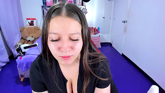 Chat XXX en directo de Luna_Analya