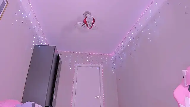 _Maybe_Baby_ – Naživo XXX chat