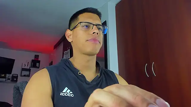 _John_Boy_ 即時 XXX 聊天