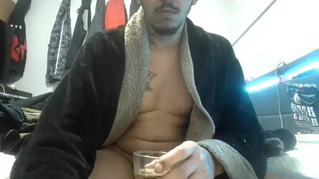 Czat XXX na żywo – bigdickjojo69