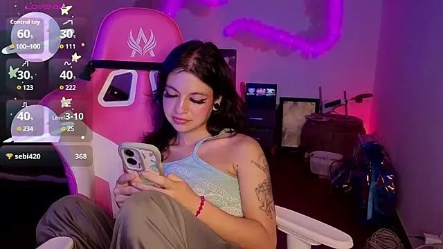 larah_uwu 라이브 XXX 채팅