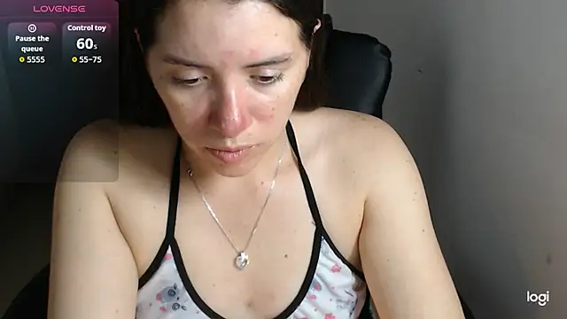 Chatroom XXX en direct de spicey_latina