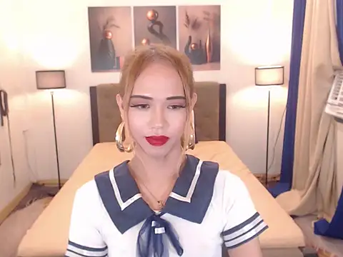 PreciousAmore's Live XXX Chat