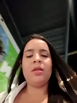 Julieth_hot-69 Live XXX-Chat