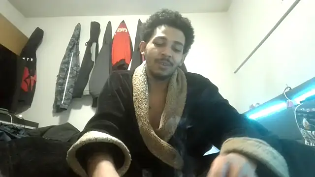 แชท XXX สดของ bigdickjojo69