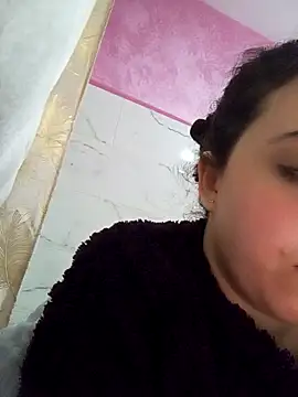 Beerrry Chat XXX in diretta