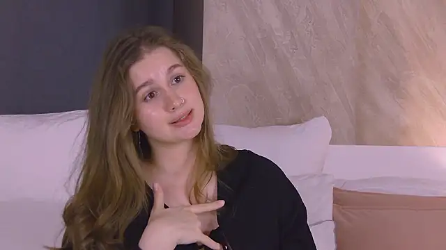 EllieHayes Chat XXX live