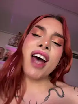 devlin_nurmi Chat XXX in diretta