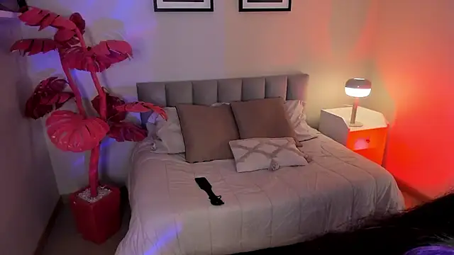 Онлайн чат XXX Violetta_Nur